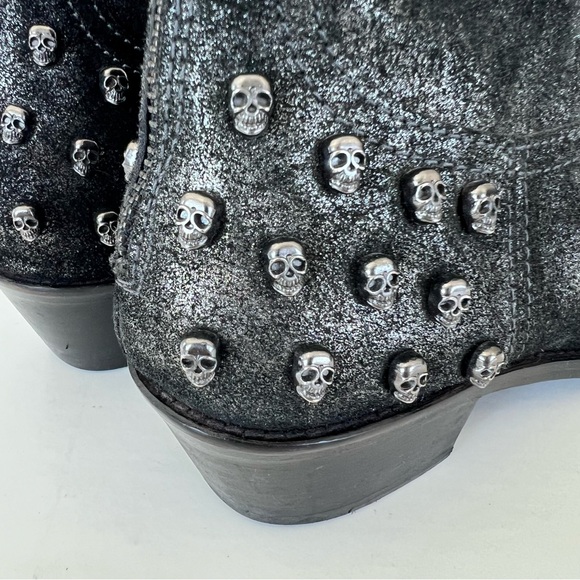 ZADIG & VOLTAIRE Black w Metallic Silver Leather Skull Gothic Ankle Boots Sz 36 - Picture 3 of 15